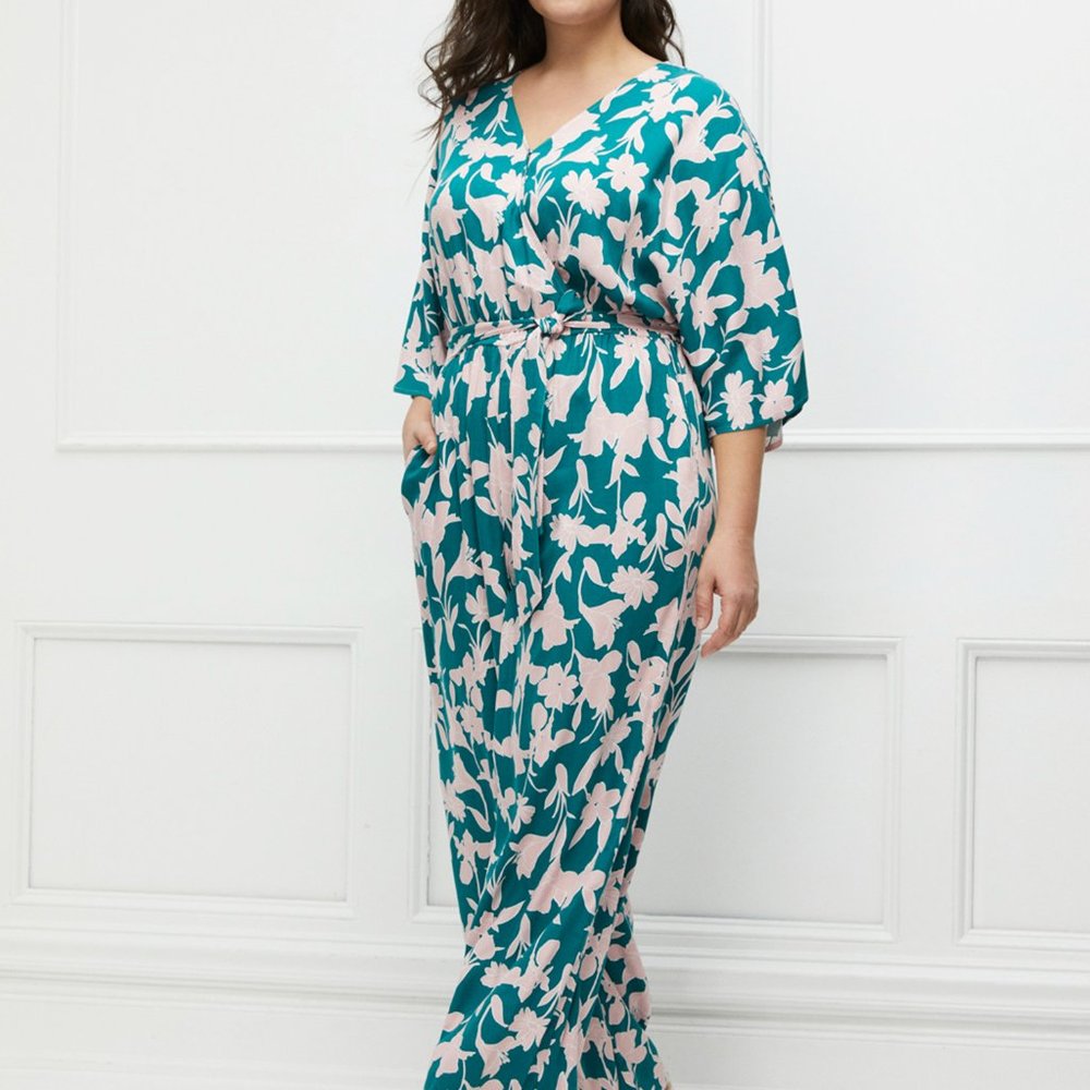 Eloquii Elements Green Pink Floral Vneck Half Sleeve Jumpsuit Size 20